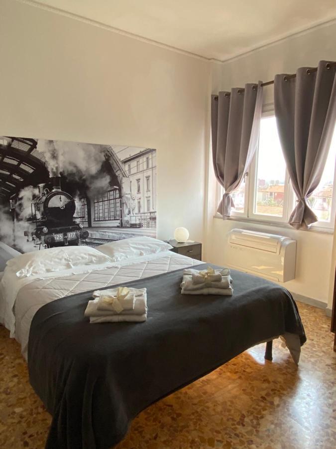 B&B Del Viaggiatore 사르자나 외부 사진