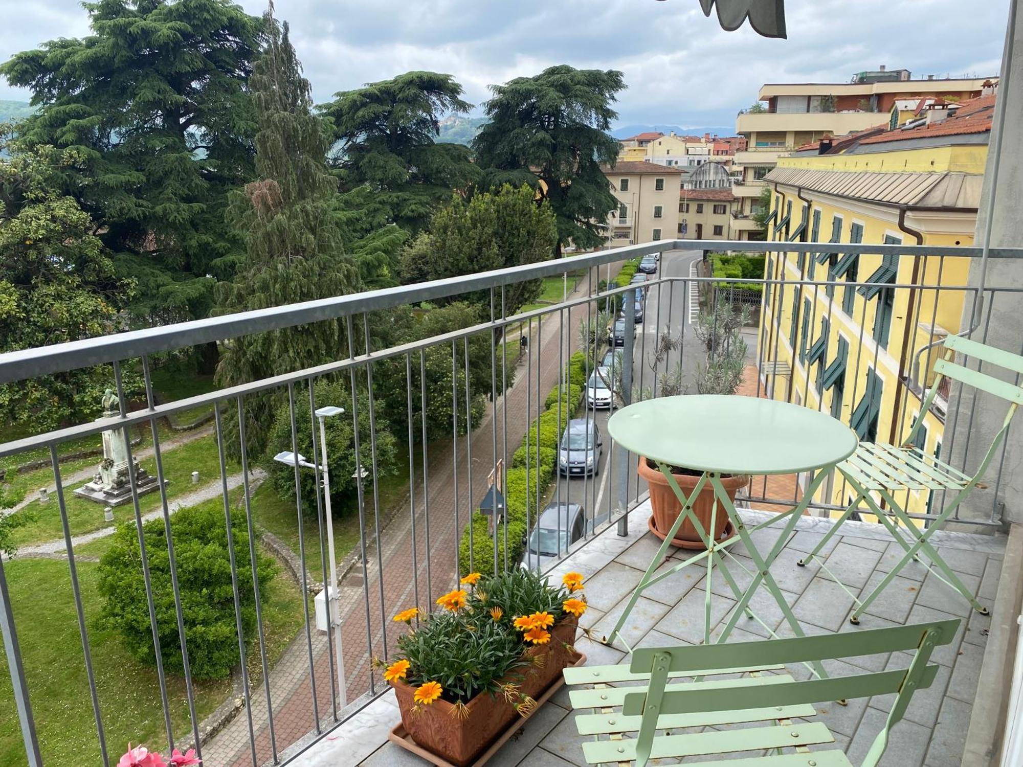 B&B Del Viaggiatore 사르자나 외부 사진